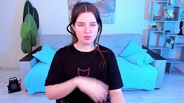 Snapshot of BonneyLove chatting on March 2, 2025, 10:16 pm BonneyLove online show from March 2, 2025, 10:16 pm