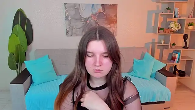 Snapshot of BonneyLove chatting on December 2, 2025, 5:30 pm BonneyLove online show from December 2, 2025, 5:30 pm