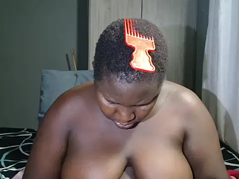 WetwetPussy31 online show from June 13, 2026, 2:31 am