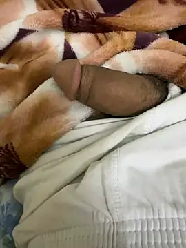 Snapshot of hamed-697 chatting on December 26, 2024, 7:13 am hamed-697 online show from December 26, 2024, 7:13 am