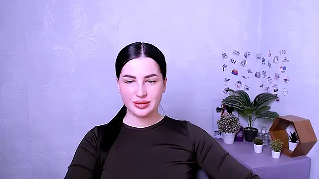 Snapshot of DivaKaily_ chatting on November 4, 2025, 9:14 pm DivaKaily online show from November 4, 2025, 9:14 pm