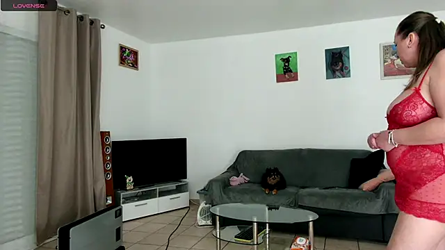 YOUR ELENA online show from January 7, 2025, 5:53 pm