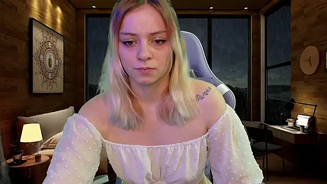 Snapshot of Dolce--Mia---Bianchi__07 chatting on March 12, 2025, 4:35 pm Dolce--Mia---Bianchi 07 online show from March 12, 2025, 4:35 pm