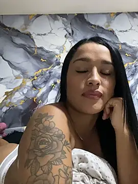 KatalinnaBrown online show from February 4, 2026, 11:27 am