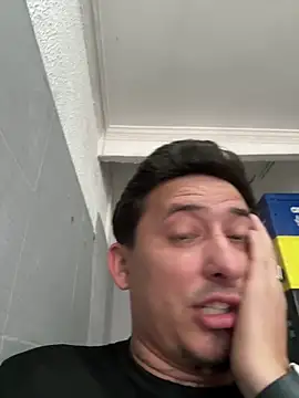 Farias8837 online show from October 29, 2025, 3:14 pm