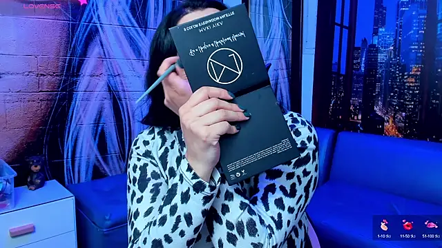 Snapshot of Violetaa_diazz chatting on December 29, 2024, 8:15 pm Violetaa diazz online show from December 29, 2024, 8:15 pm