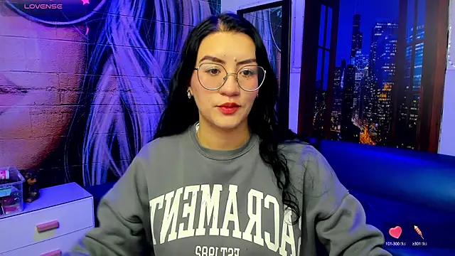 Snapshot of Violetaa_diazz chatting on January 3, 2025, 9:05 pm Violetaa diazz online show from January 3, 2025, 9:05 pm