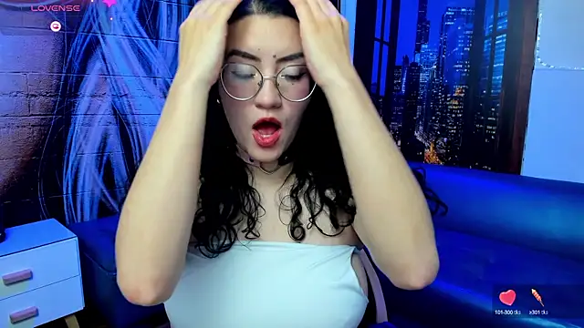 Snapshot of Violetaa_diazz chatting on January 4, 2025, 12:05 am Violetaa diazz online show from January 4, 2025, 12:05 am