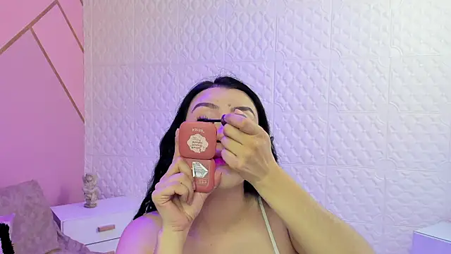 Snapshot of Violetaa_diazz chatting on November 8, 2025, 9:13 pm Violetaa diazz online show from November 8, 2025, 9:13 pm