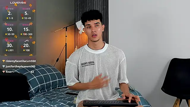 Snapshot of Busterspinter chatting on December 28, 2024, 9:31 am Busterspinter online show from December 28, 2024, 9:31 am