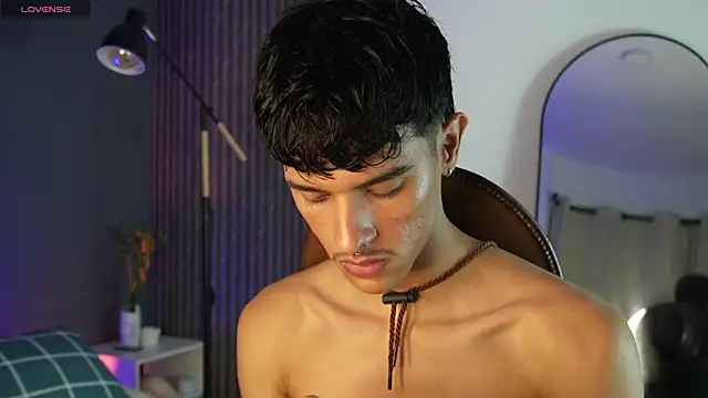 Snapshot of Busterspinter chatting on March 10, 2025, 8:15 am Busterspinter online show from March 10, 2025, 8:15 am