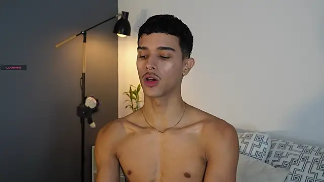 Snapshot of Busterspinter chatting on October 6, 2025, 4:59 pm Busterspinter online show from October 6, 2025, 4:59 pm