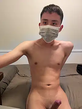 Snapshot of Benson18y chatting on February 8, 2026, 10:07 am Benson18y online show from February 8, 2026, 10:07 am