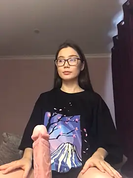 Snapshot of Milka23 chatting on February 2, 2025, 9:30 am Milka23 online show from February 2, 2025, 9:30 am