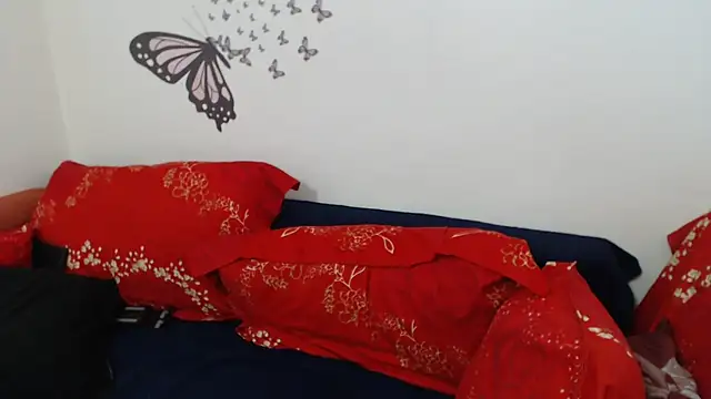 Snapshot of LadyHellene chatting on March 11, 2025, 6:32 am LadyHellene online show from March 11, 2025, 6:32 am