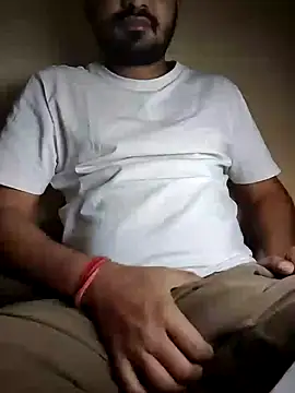 Jayesh Love online show from January 4, 2025, 8:48 pm