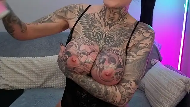 MeganWitch online show from March 1, 2026, 8:44 pm