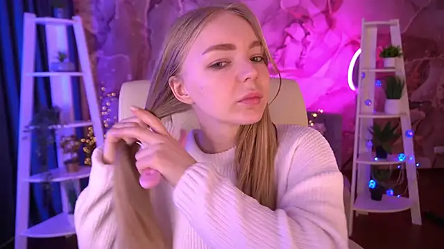 EmilySunshineS online show from February 4, 2026, 7:14 am