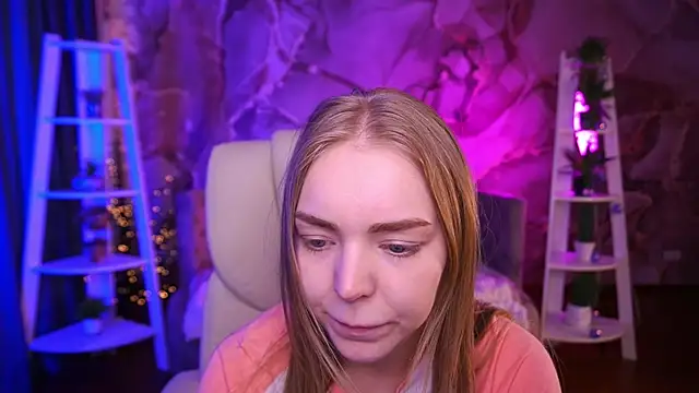 EmilySunshineS online show from March 18, 2026, 7:00 am