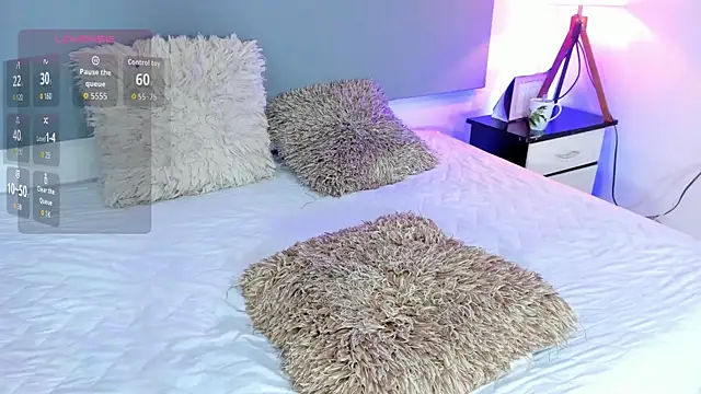 victoriajk online show from September 23, 2025, 12:41 pm