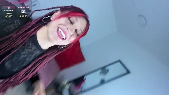 Sofi F w online show from March 24, 2026, 10:37 pm