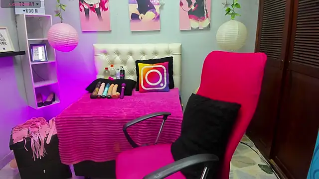 Snapshot of _Pamela_ebony chatting on November 14, 2025, 7:45 pm Pamela ebony online show from November 14, 2025, 7:45 pm