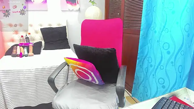  Pamela ebony online show from March 5, 2026, 7:54 pm