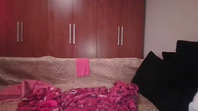 KarolinaReaper online show from October 21, 2025, 11:49 pm