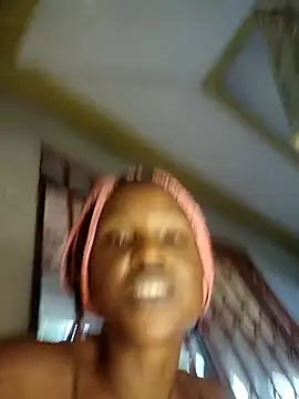 Crazybitchtheanalgoddess4 online show from May 16, 2026, 2:05 pm