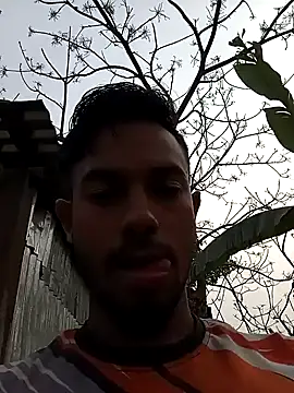 Snapshot of arafat_mia chatting on January 22, 2025, 9:57 am arafat mia online show from January 22, 2025, 9:57 am
