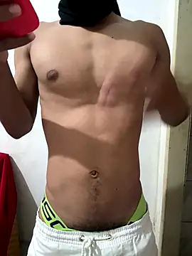 Snapshot of E_Himeros chatting on September 26, 2025, 5:17 pm E Himeros online show from September 26, 2025, 5:17 pm