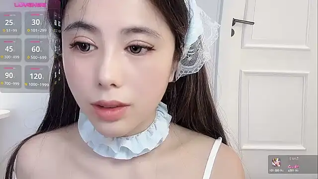 jiaozi-kiss online show from September 20, 2025, 1:39 am