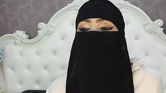 Snapshot of Hajar_Kar chatting on July 15, 2026, 5:45 am Hajar Kar online show from July 15, 2026, 5:45 am