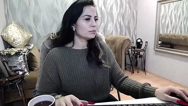 Sara Poison online show from October 4, 2025, 2:20 am