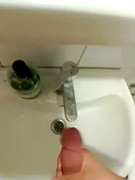 18liksekeryarrak online show from October 21, 2025, 12:44 am