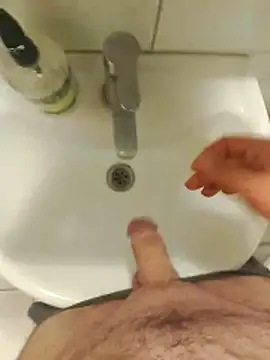 Snapshot of 18liksekeryarrak chatting on January 19, 2026, 2:04 am 18liksekeryarrak online show from January 19, 2026, 2:04 am