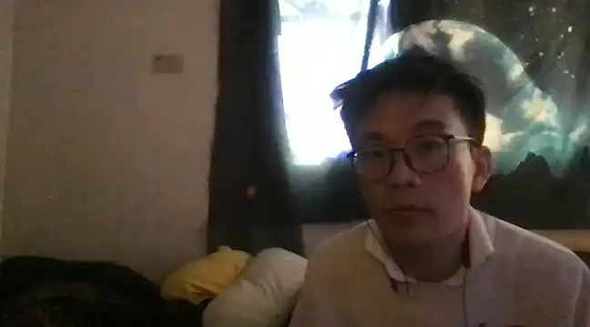 Snapshot of ex199212 chatting on February 4, 2025, 10:55 pm ex199212 online show from February 4, 2025, 10:55 pm