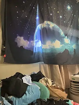 Snapshot of ex199212 chatting on February 11, 2025, 7:44 am ex199212 online show from February 11, 2025, 7:44 am