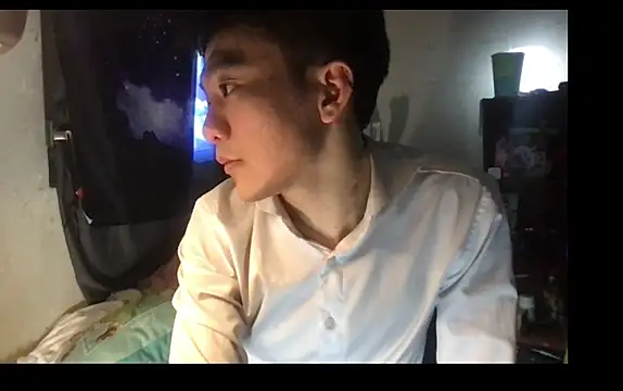 Snapshot of ex199212 chatting on February 15, 2025, 12:26 am ex199212 online show from February 15, 2025, 12:26 am