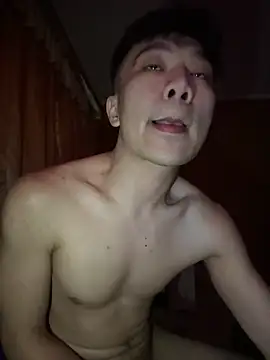 Snapshot of ex199212 chatting on February 25, 2025, 12:24 pm ex199212 online show from February 25, 2025, 12:24 pm