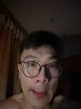 Snapshot of ex199212 chatting on February 25, 2025, 4:31 pm ex199212 online show from February 25, 2025, 4:31 pm