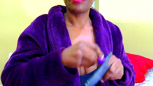 Snapshot of Mollybrookexx chatting on July 3, 2026, 5:25 am Mollybrookexx online show from July 3, 2026, 5:25 am