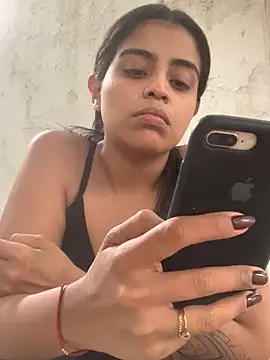 sweetsofia18 online show from February 7, 2026, 5:16 pm