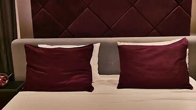 Snapshot of SashaBelle_ chatting on March 12, 2025, 4:51 am SashaBelle online show from March 12, 2025, 4:51 am