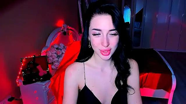 Snapshot of lovely_desire chatting on February 22, 2025, 11:35 am lovely desire online show from February 22, 2025, 11:35 am