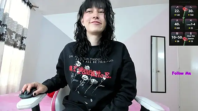 Snapshot of Camcrush__ chatting on February 1, 2025, 2:34 pm Camcrush online show from February 1, 2025, 2:34 pm