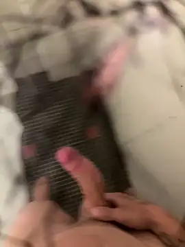 Snapshot of lescro95_ chatting on September 26, 2025, 4:22 pm lescro95 online show from September 26, 2025, 4:22 pm