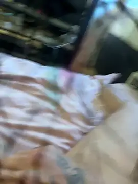 Snapshot of lescro95_ chatting on October 20, 2025, 4:29 pm lescro95 online show from October 20, 2025, 4:29 pm