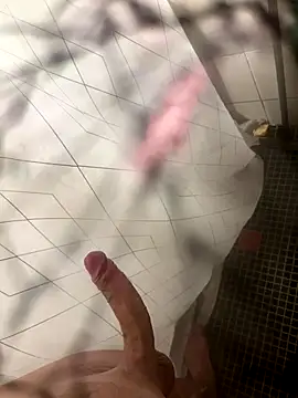 Snapshot of lescro95_ chatting on November 1, 2025, 12:07 pm lescro95 online show from November 1, 2025, 12:07 pm