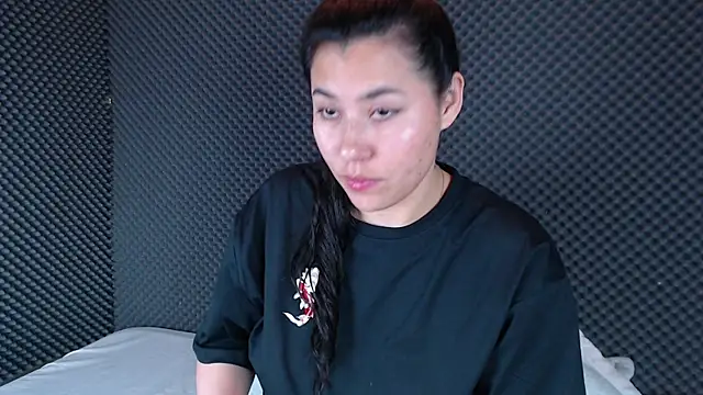  joy yva online show from December 16, 2025, 9:42 pm